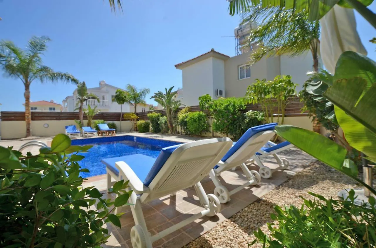 Villa Favor - 3 Bed With Pool Close To Nissi Beach Ayia Napa Cyprus