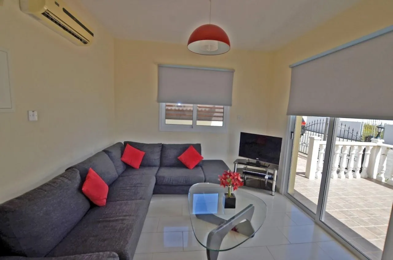 Villa Favor - 3 Bed With Pool Close To Nissi Beach Ayia Napa
